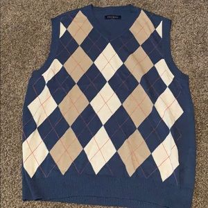 Club room vest sweater
